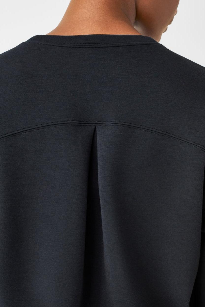 Air Essentials Crew Product Image