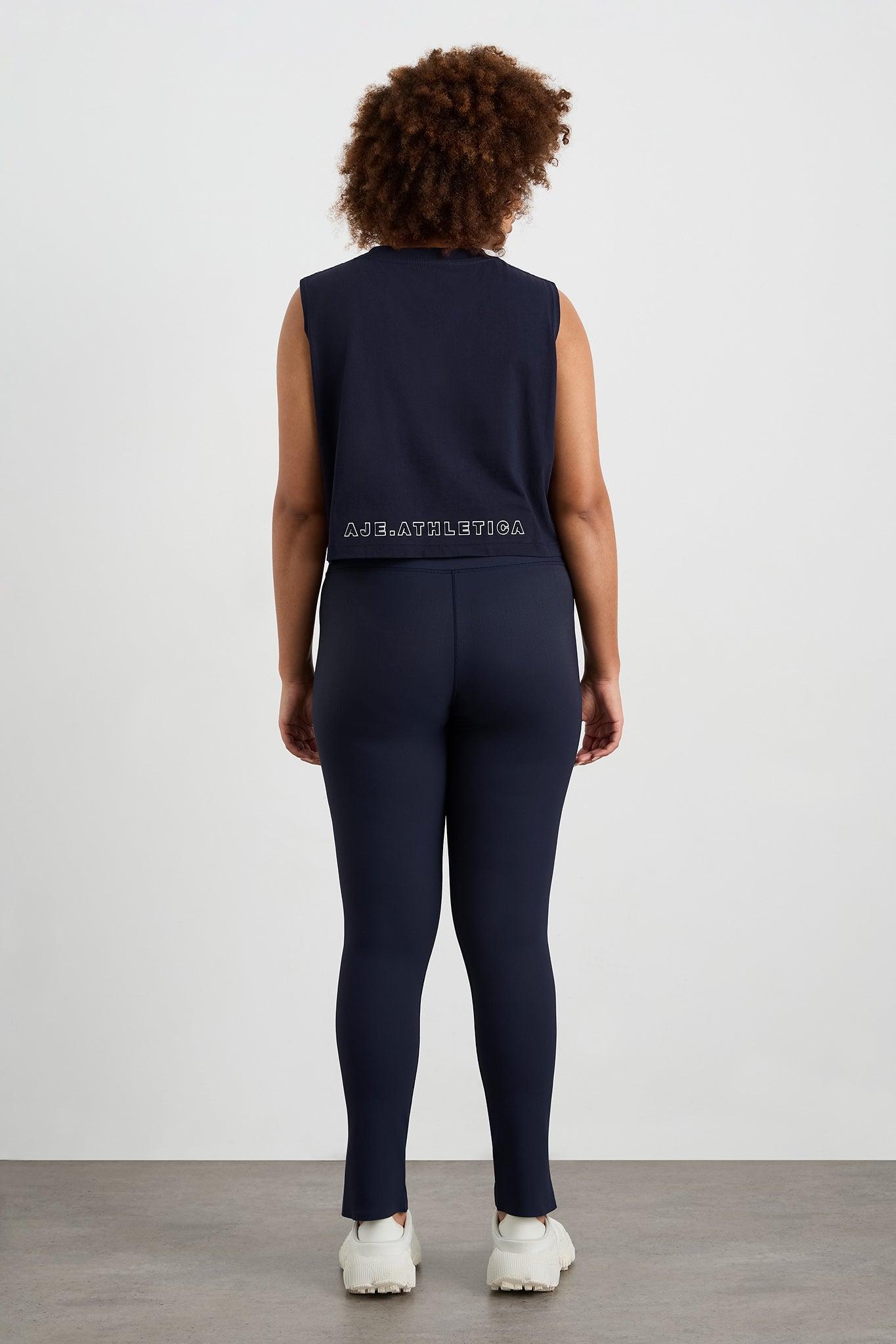 Cropped Tank 106 Product Image