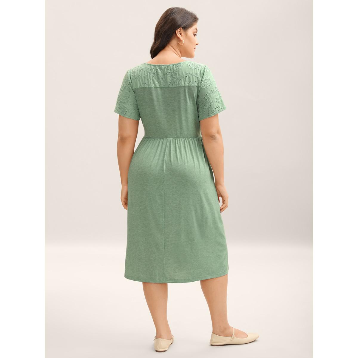 Plus Size Stretchy Sheer Textured Spliced Midi Dress Greenbean Women Knit Dresses Bloomchic 30/6X Product Image