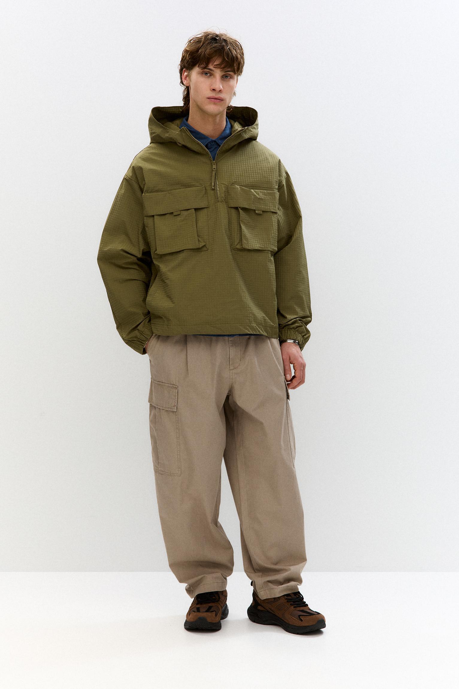 Balloon fit cargo pants Product Image