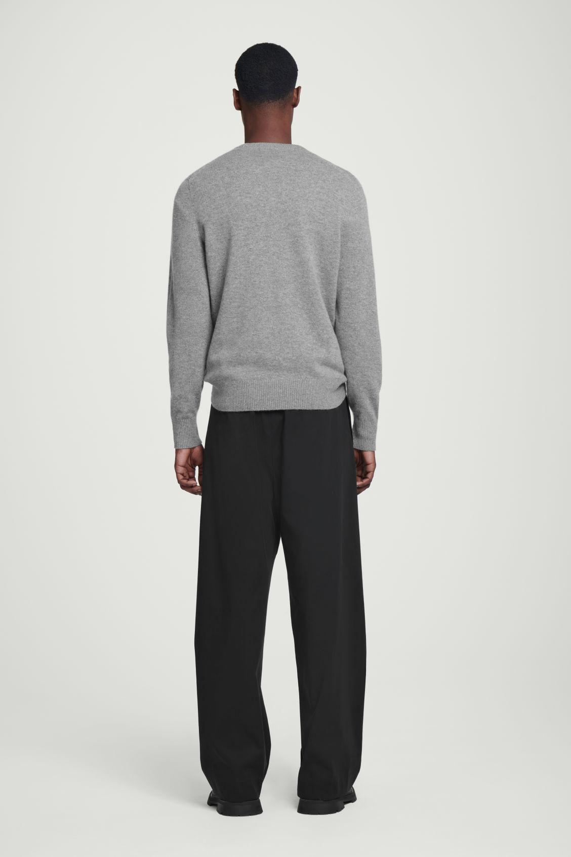 PURE CASHMERE SWEATER Product Image