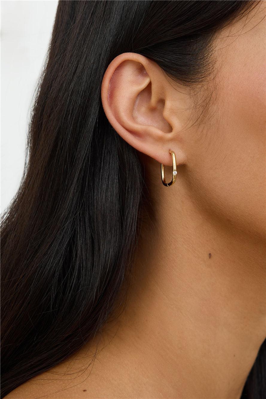 Simple Dream Earrings Gold Product Image