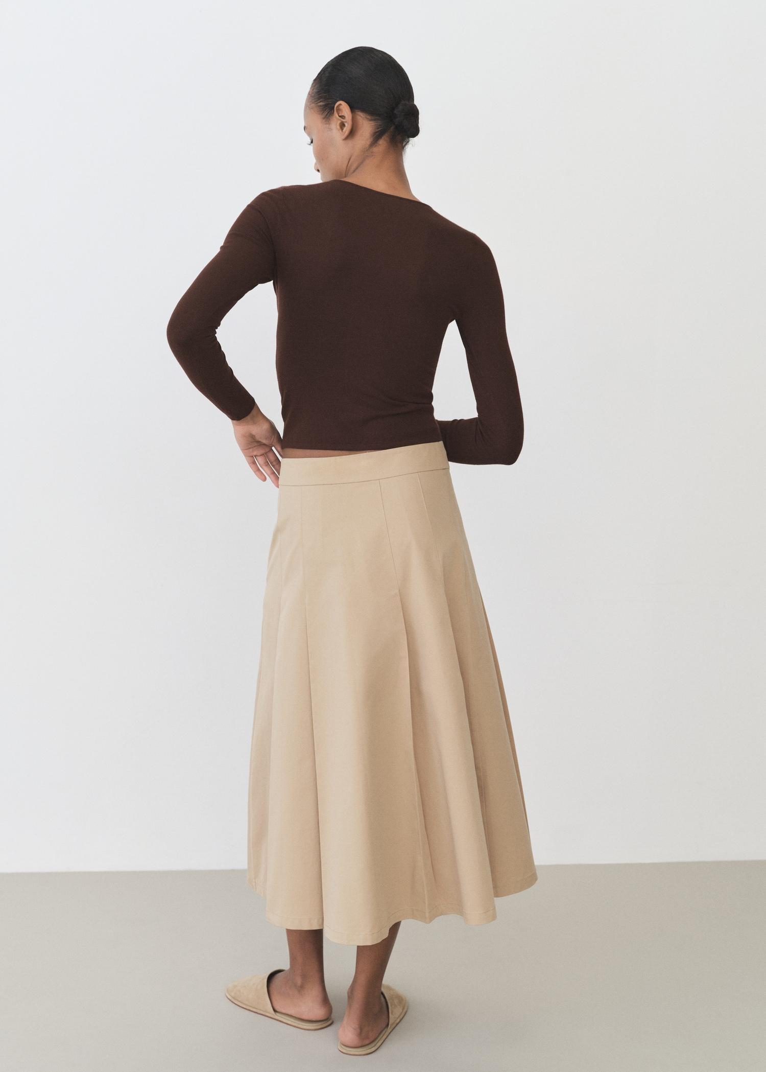 Fine-knit fitted sweater - Women | MANGO USA Product Image