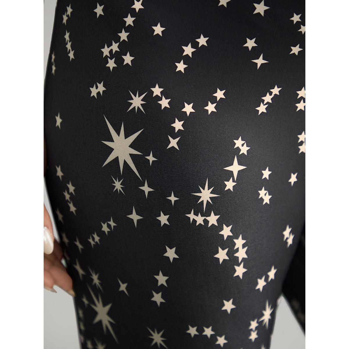 Plus Size Star Print High Rise Skinny Leggings Women Black Casual High stretch Skinny High Rise Dailywear Leggings BloomChic 28/5X Product Image