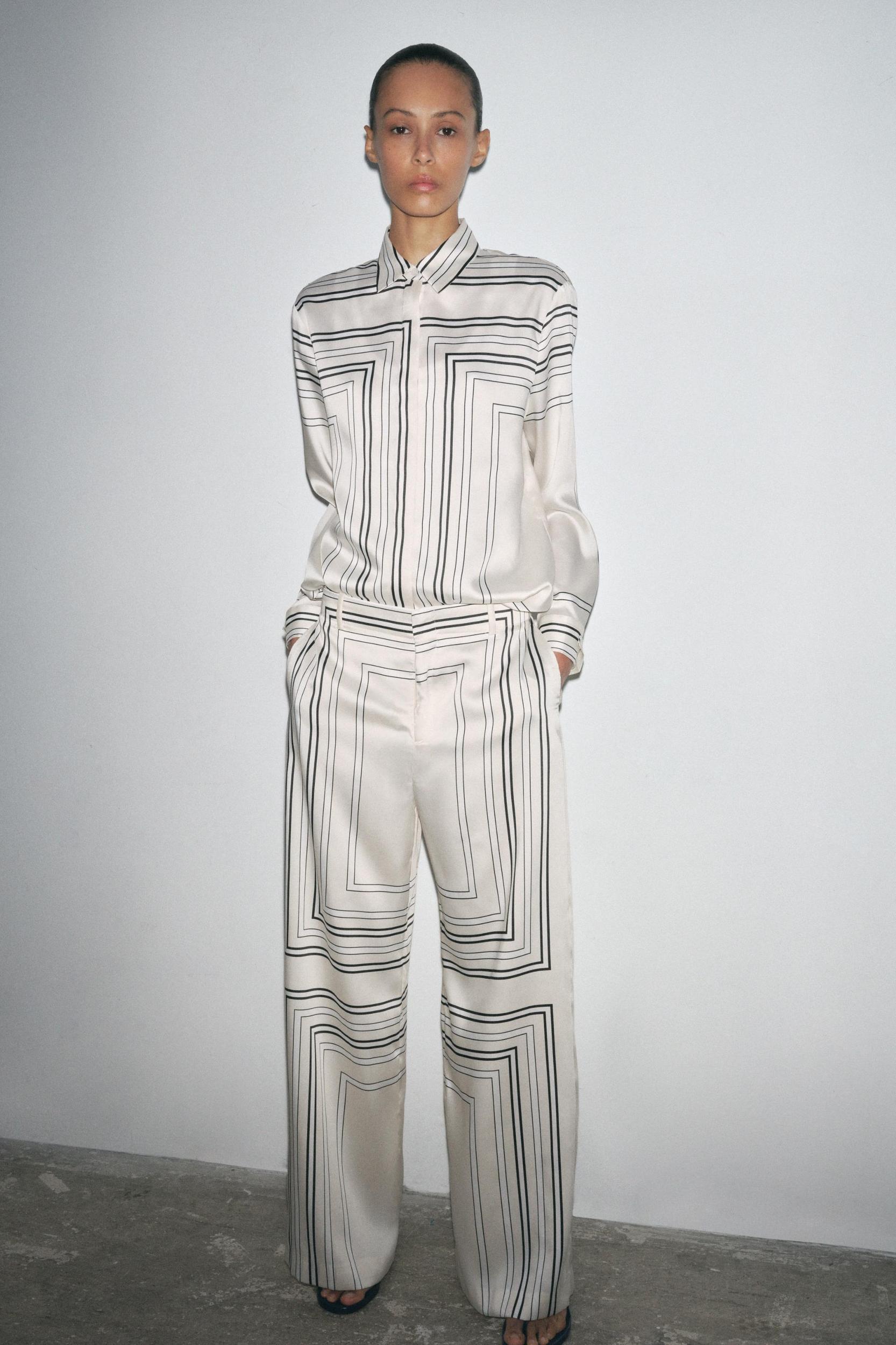 ZW COLLECTION PRINTED PANTS Product Image