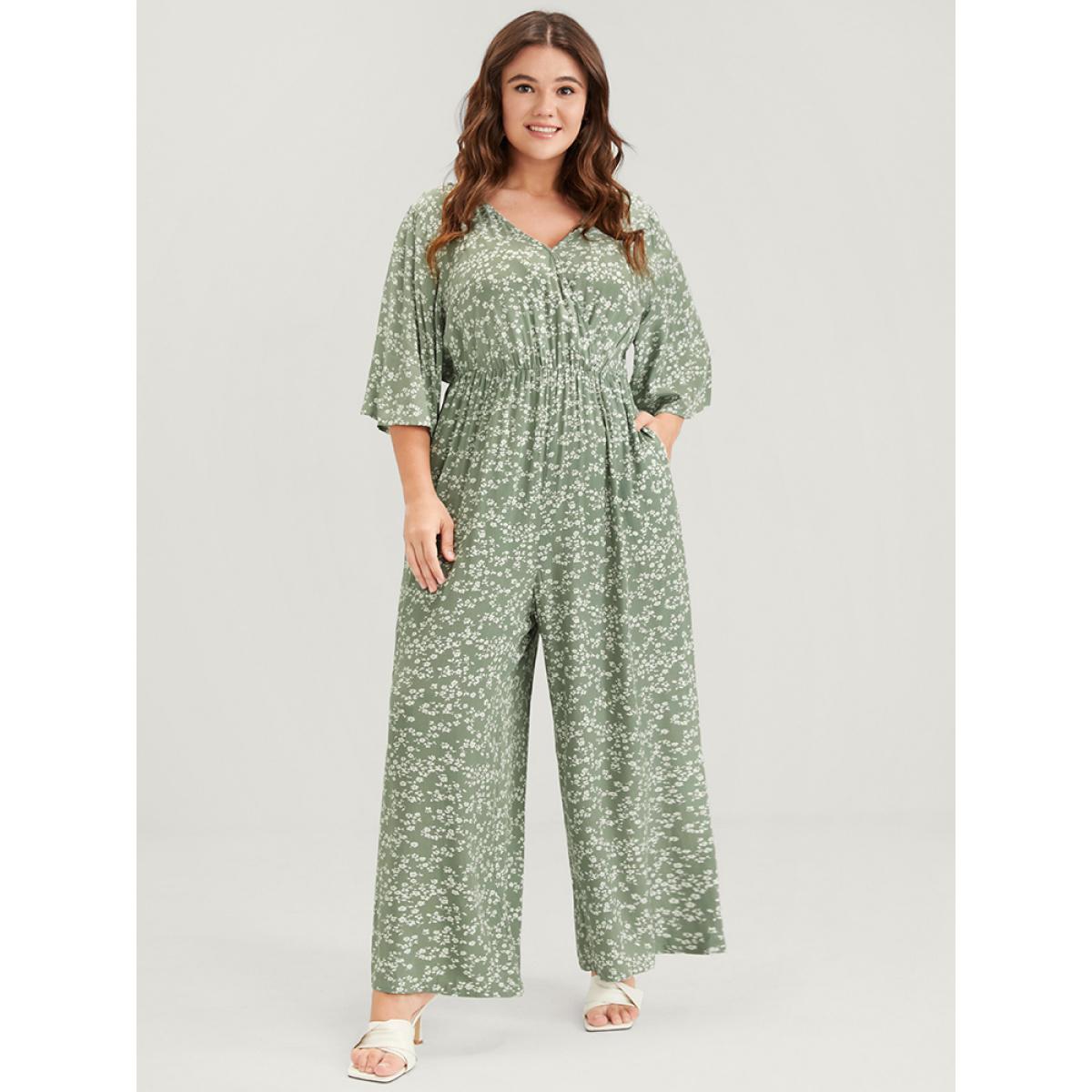 Plus Size LightGreen Ditsy Floral Pocket Elastic Waist Flutter Sleeve Wrap Jumpsuit Women Elegant Half Sleeve V-neck Dailywear Loose Jumpsuits BloomChic 10/M Product Image