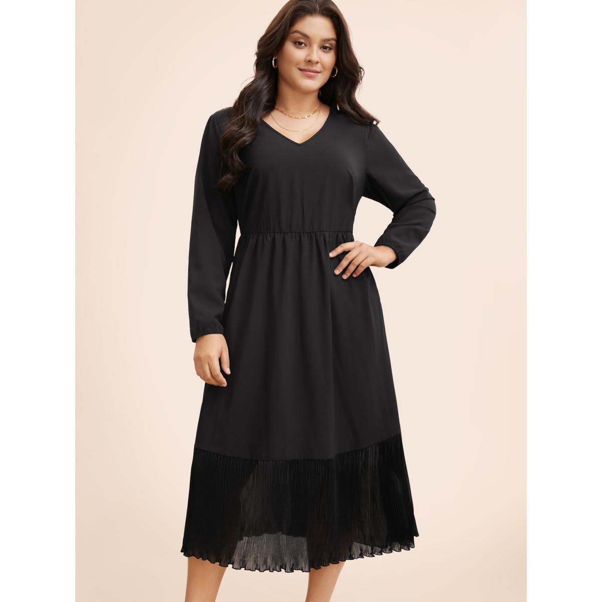 Plus Size Mesh Patchwork Lantern Sleeve Pleated Dress Black Women Elegant See through V-neck Long Sleeve Curvy BloomChic 10/M Product Image