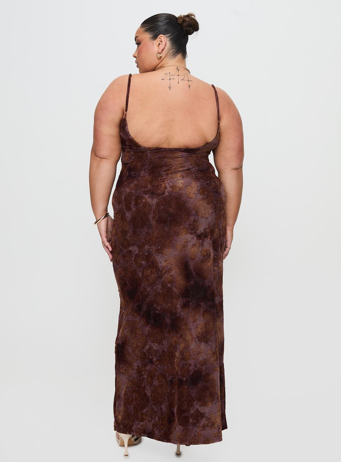 Knox Maxi Dress Chocolate Paisley Curve Product Image