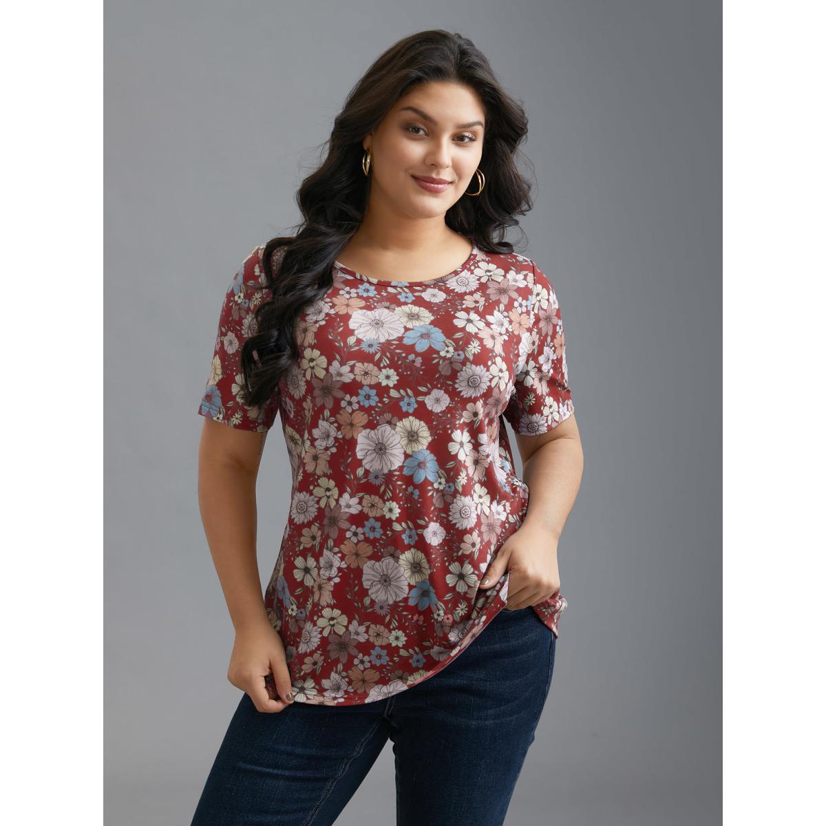 Plus Size Crew Neck Floral Print Stretchy T-Shirt Burgundy Women Leisure Contrast Natural Flowers Round Neck Casual T-shirts BloomChic 18-20/2X Product Image