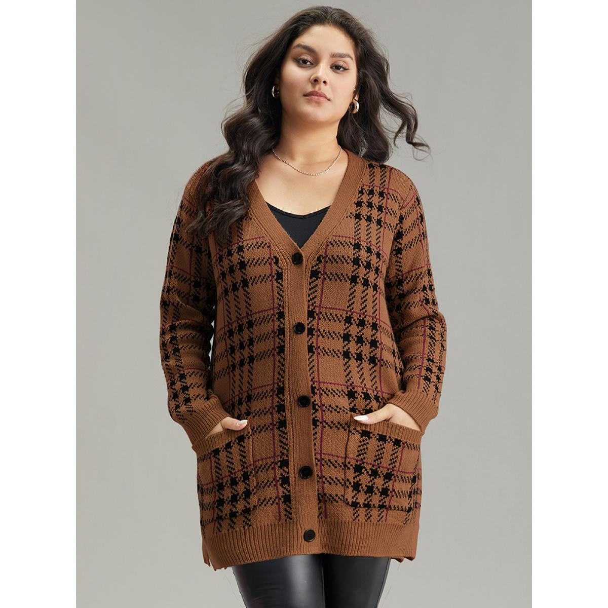 Plus Size Plaid & Houndstooth Print Patched Pocket Cardigan DarkBrown Women Casual Loose Long Sleeve Dailywear Cardigans BloomChic 28/5X Product Image