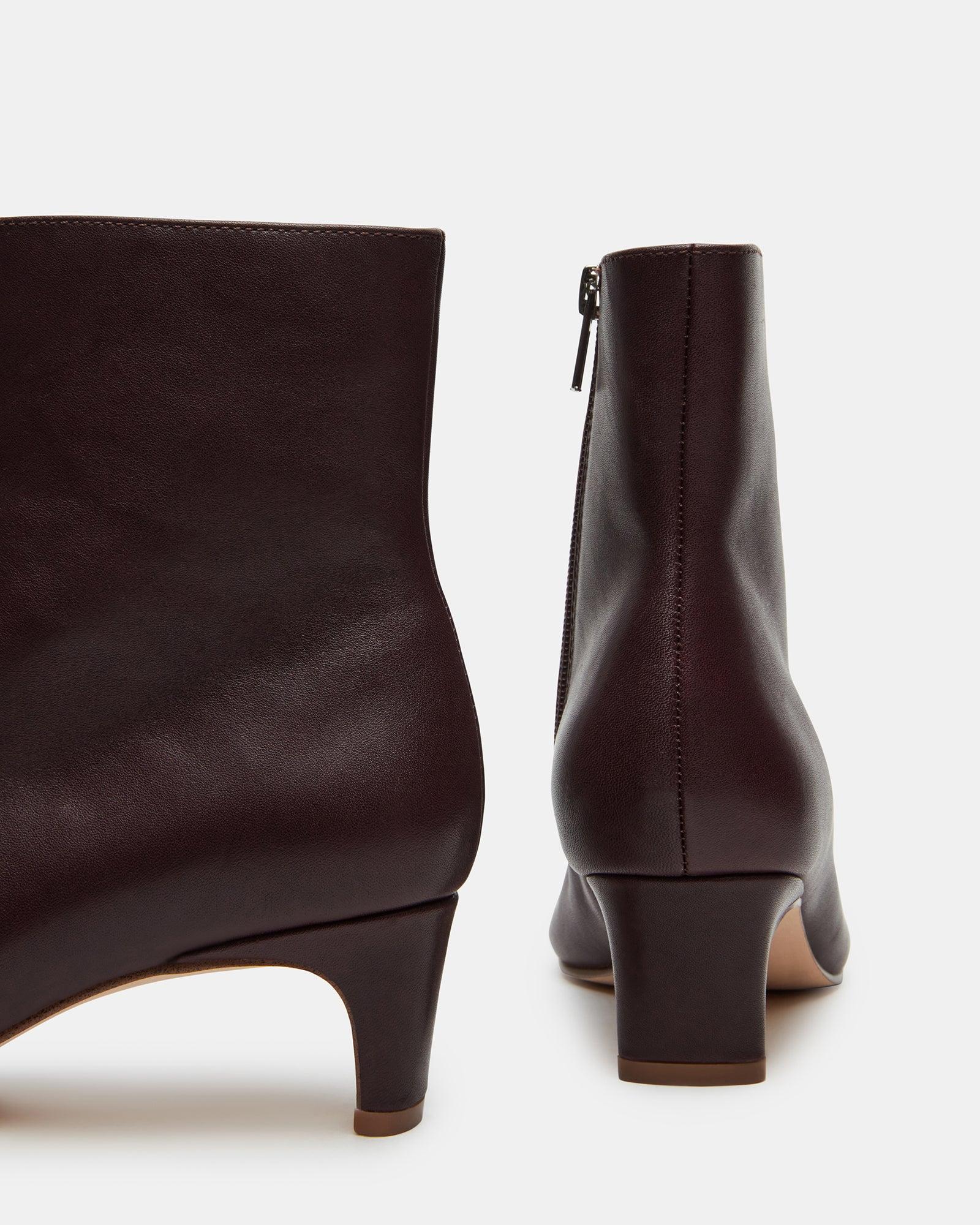 DELVIE BROWN/RED LEATHER - SM REBOOTED Female Product Image