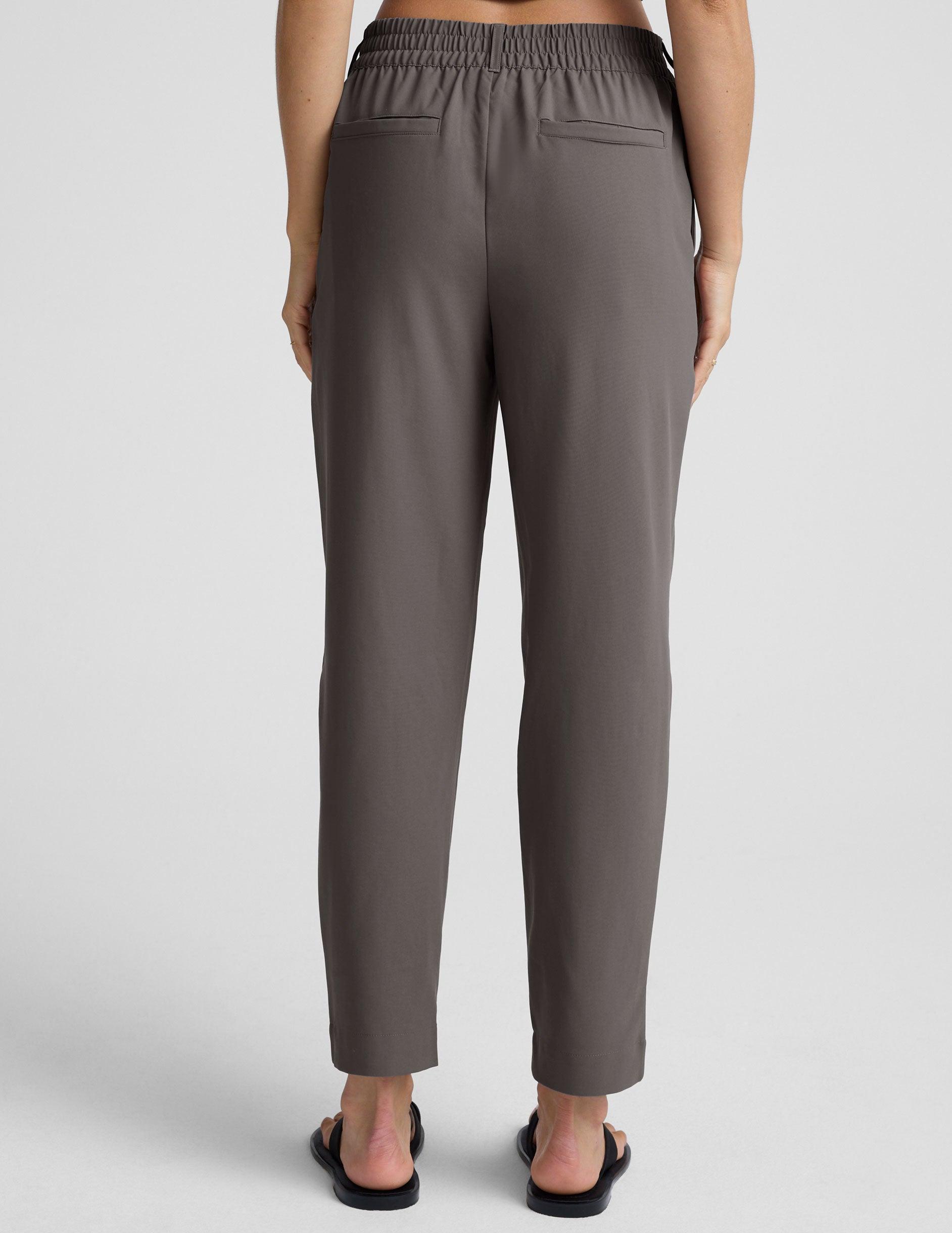 Status Tapered Pant Product Image