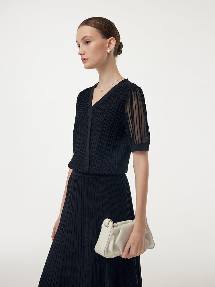 Slanted Placket Knit Top And A-Line Pleated Skirt Two-Piece Set Product Image