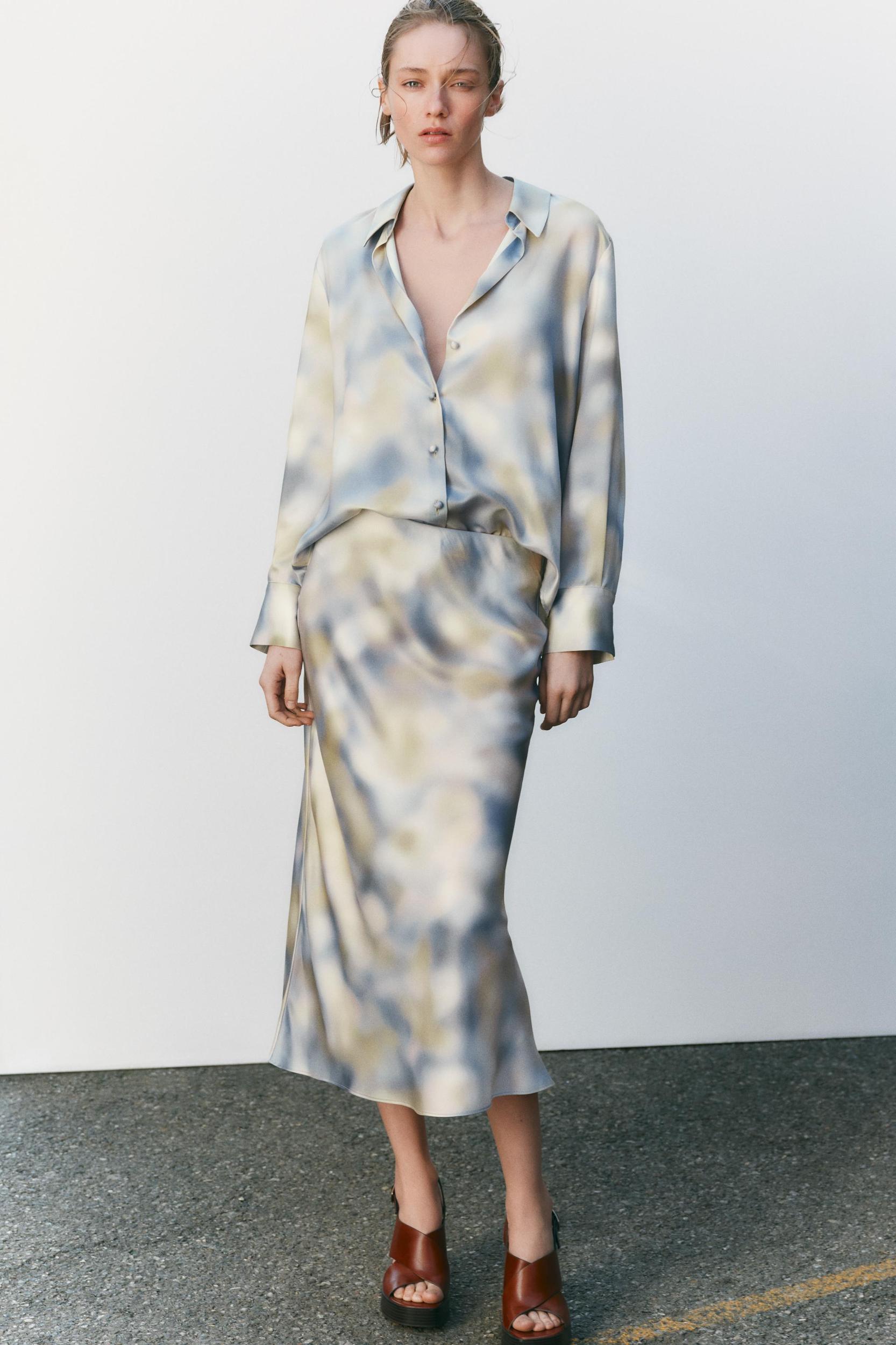 TIE DYE SATIN EFFECT SKIRT Product Image