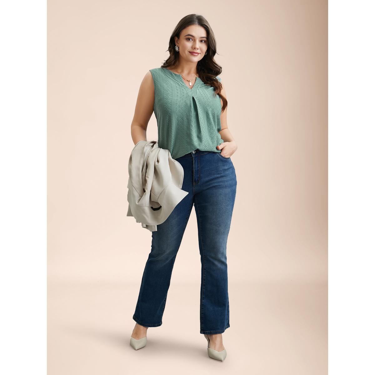 Plus Size Front Plicated Textured Notched Collar Vest Women Greenbean Elegant Texture Flat collar with V-notch Everyday Tank Tops Camis BloomChic 26/4X Product Image