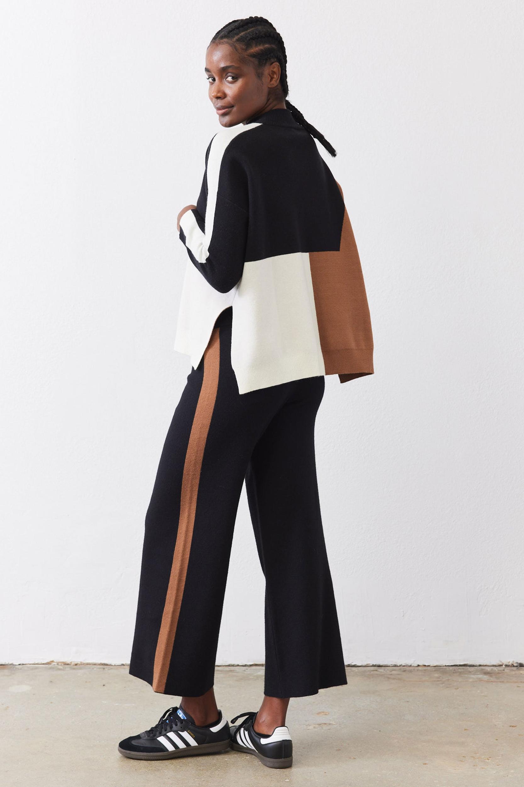 Light Knit Colorblock Sweater Product Image