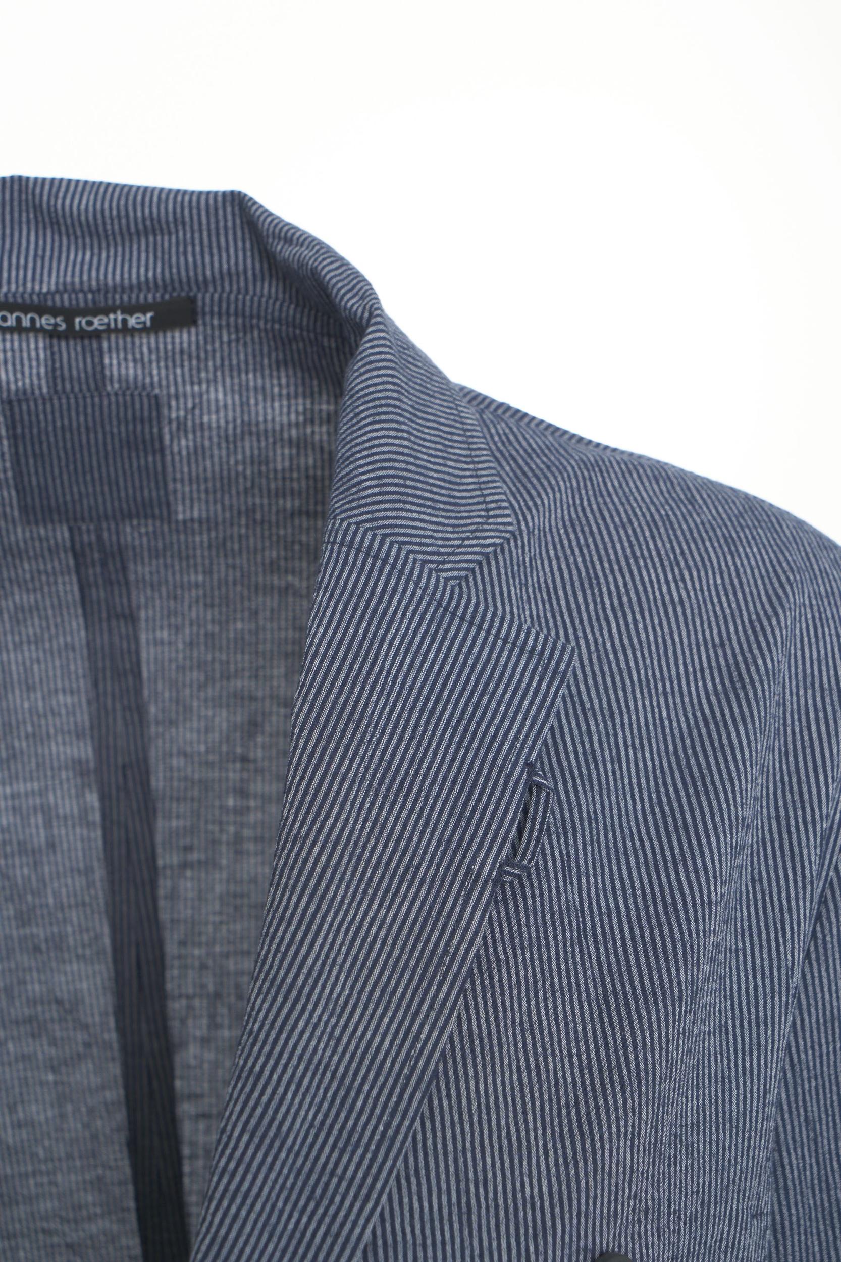 Light single-breasted blazer Product Image