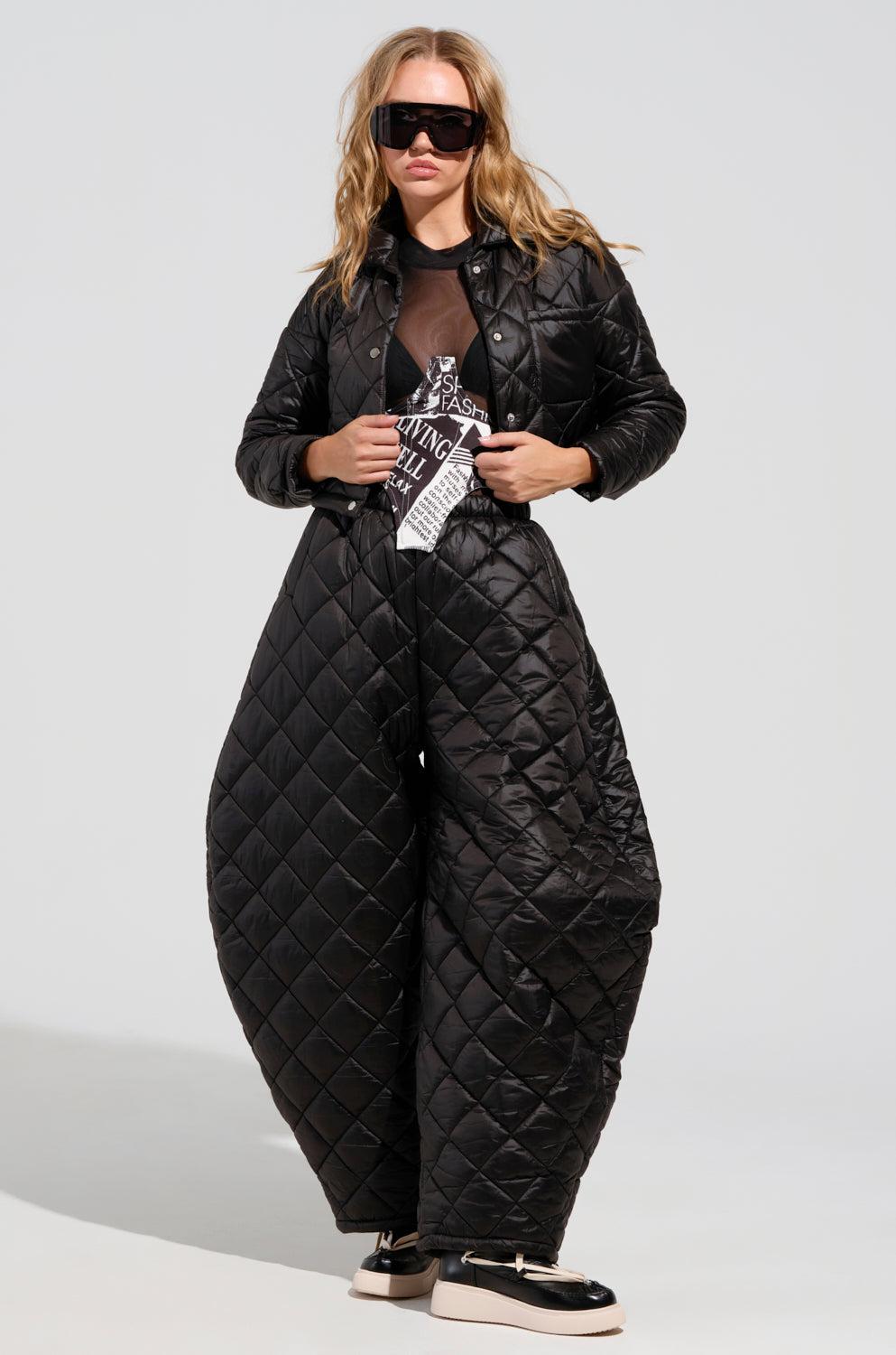 VIVI OVERSIZED PUFFER PANTS IN BLACK Product Image