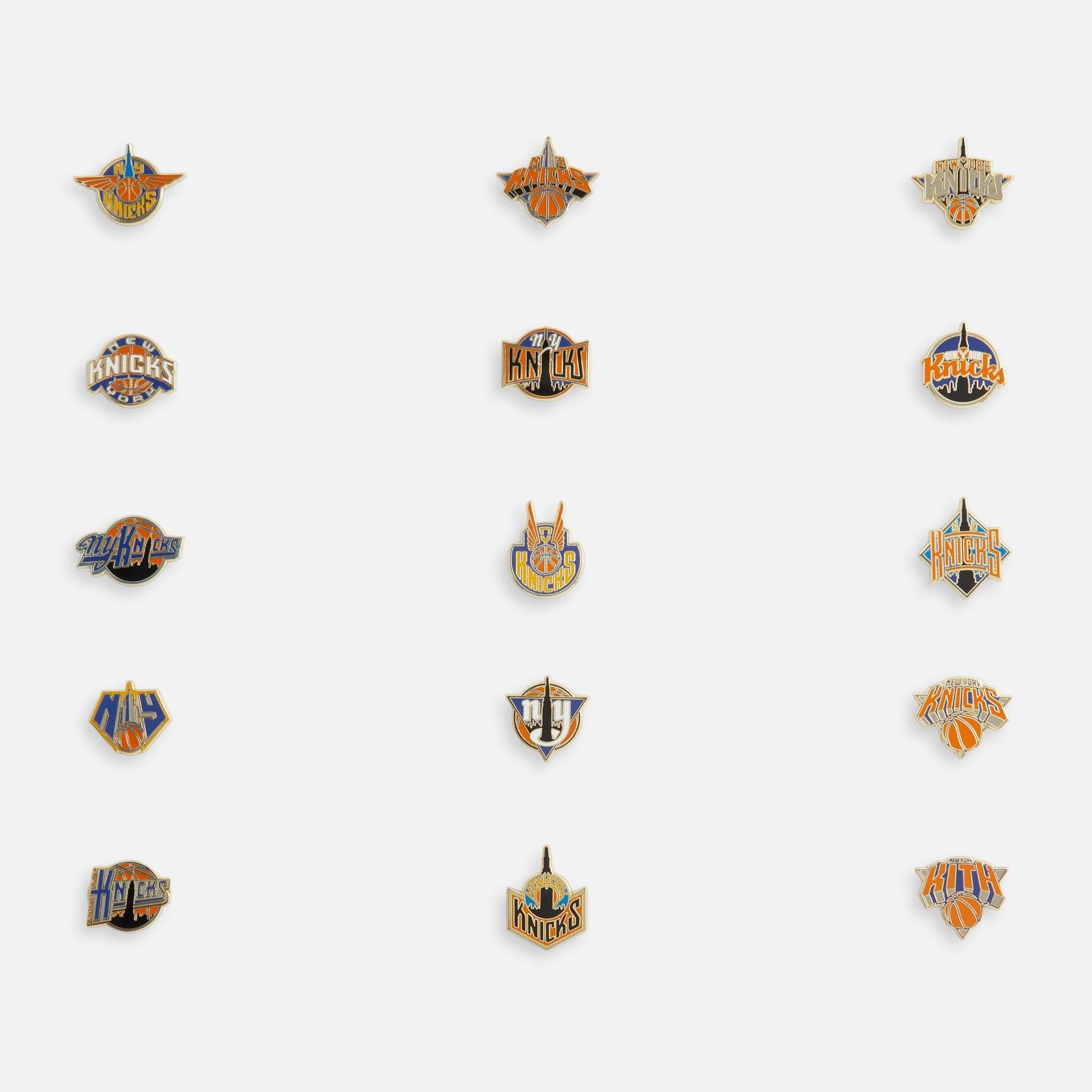 Kith for the New York Knicks Laurel Vintage Nelson Crewneck - Light Heather Grey Male Product Image