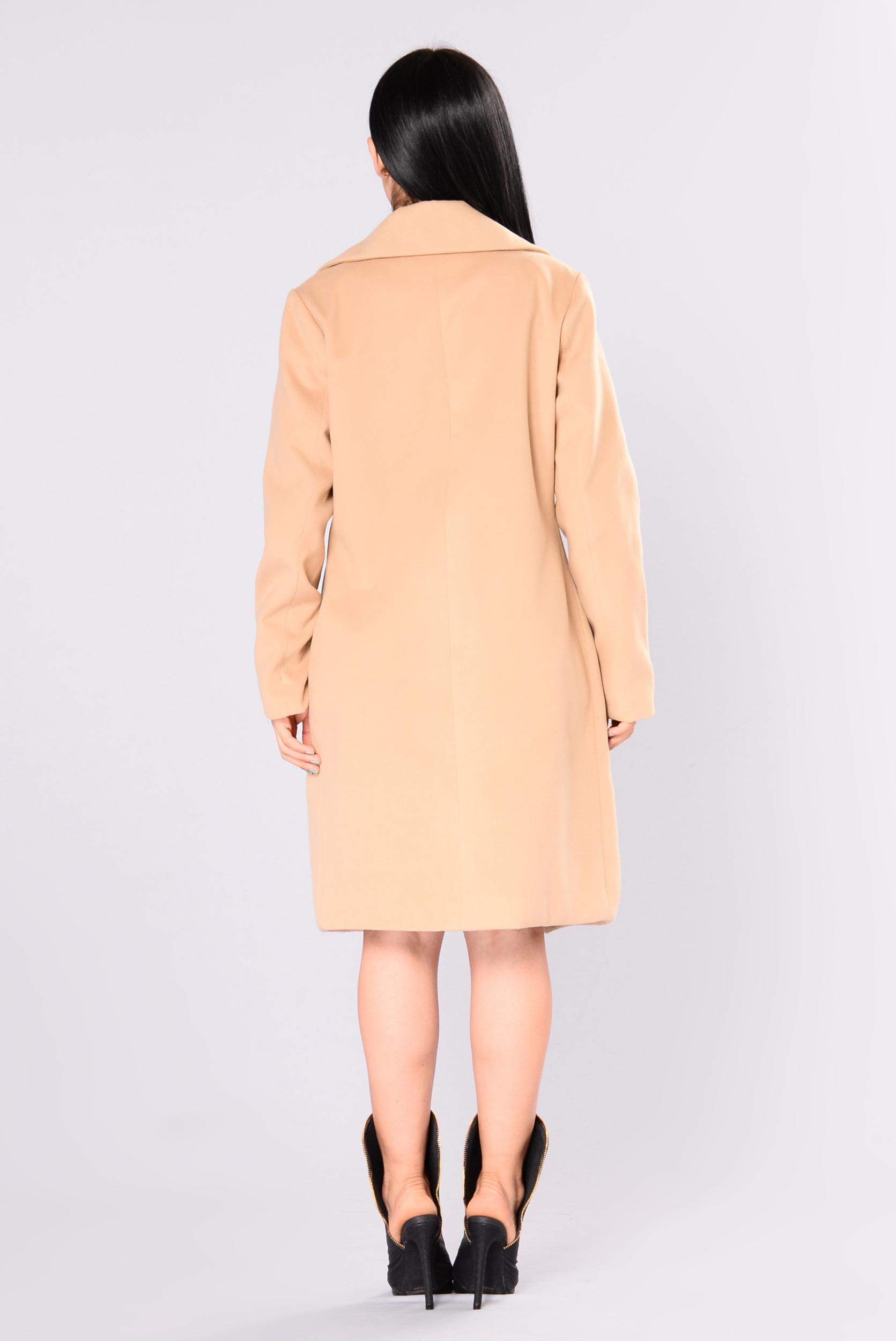 Upper East Side Coat - Camel Product Image