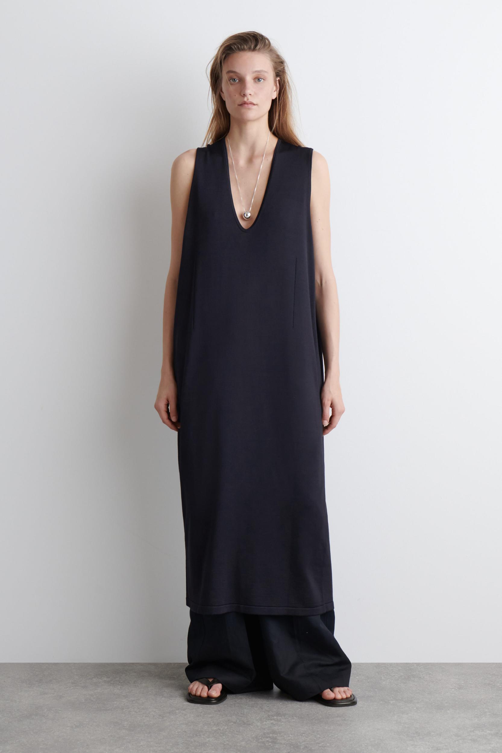 KNITTED COTTON MIDI DRESS Product Image