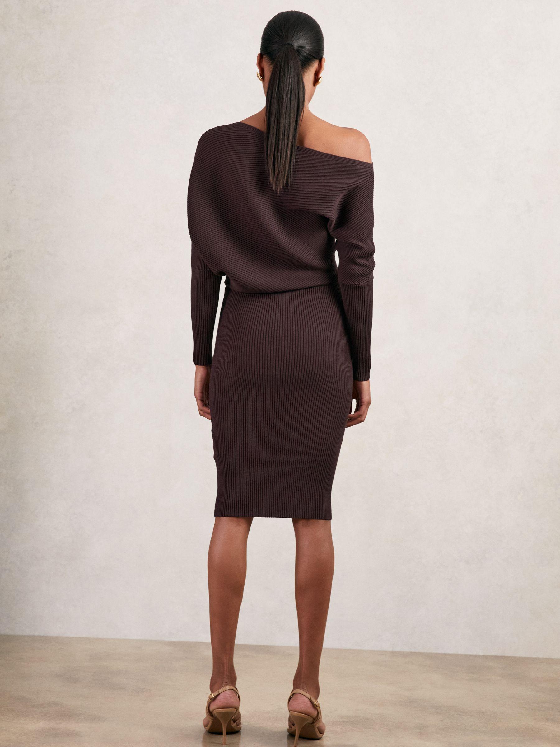 Off-The-Shoulder Ribbed Midi Dress in Plum Purple Product Image