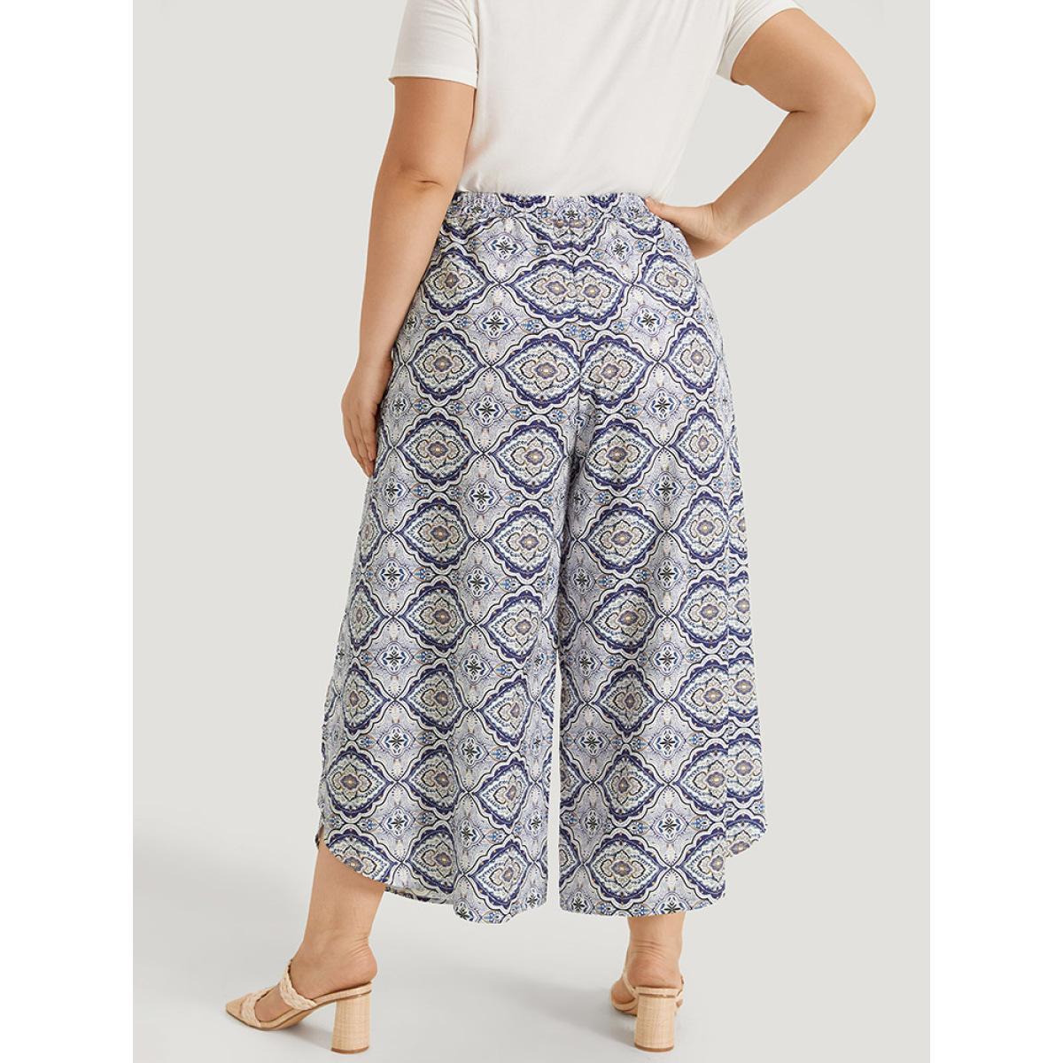 Plus Size Bandana Pocket Wrap Hem Elastic Waist Pants Women Blue Vacation High Rise Dailywear Pants BloomChic 10/M Product Image