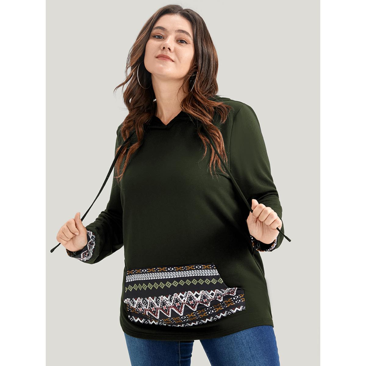 Plus Size Geometric Print Pocket Drawstring Hooded Sweatshirt Women ArmyGreen Vacation Patchwork Hooded Dailywear Sweatshirts BloomChic 10/M Product Image