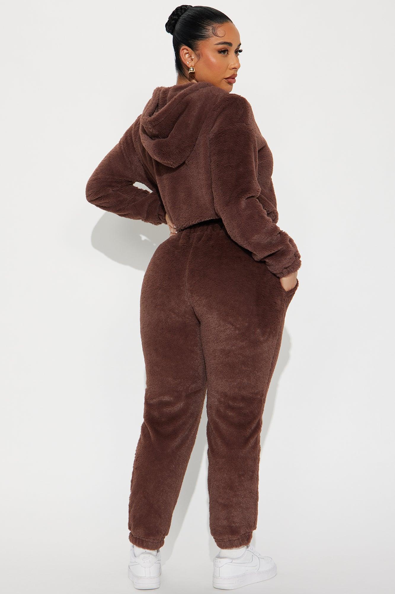 Beary In Love Jogger Set - Brown Product Image