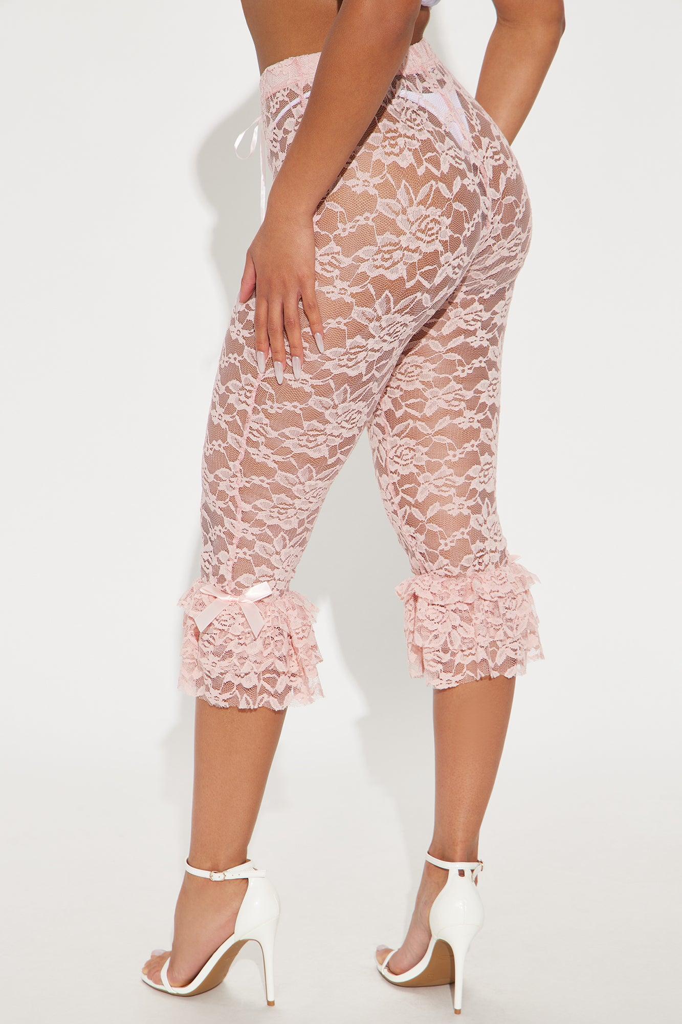 Magnolia Lace Ruffle Capri Legging - Pink Product Image