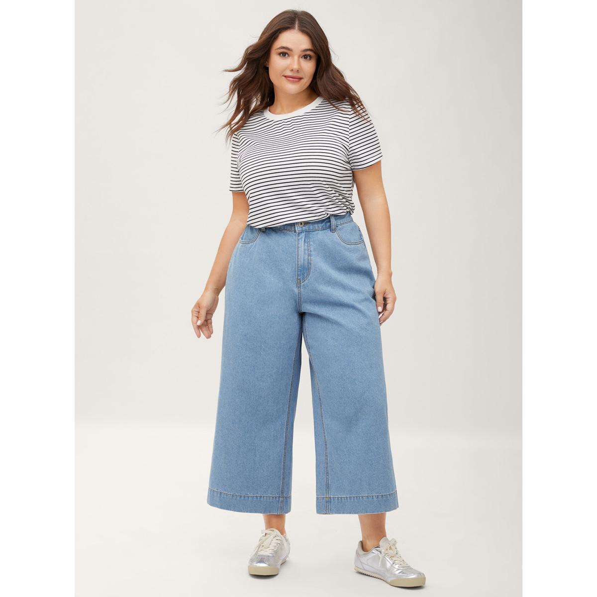 Plus Size Stretchy Waist Flared Hem Jeans Women Bluevintage Leisure Medium stretch Slanted pocket Jeans BloomChic 22/3X Product Image