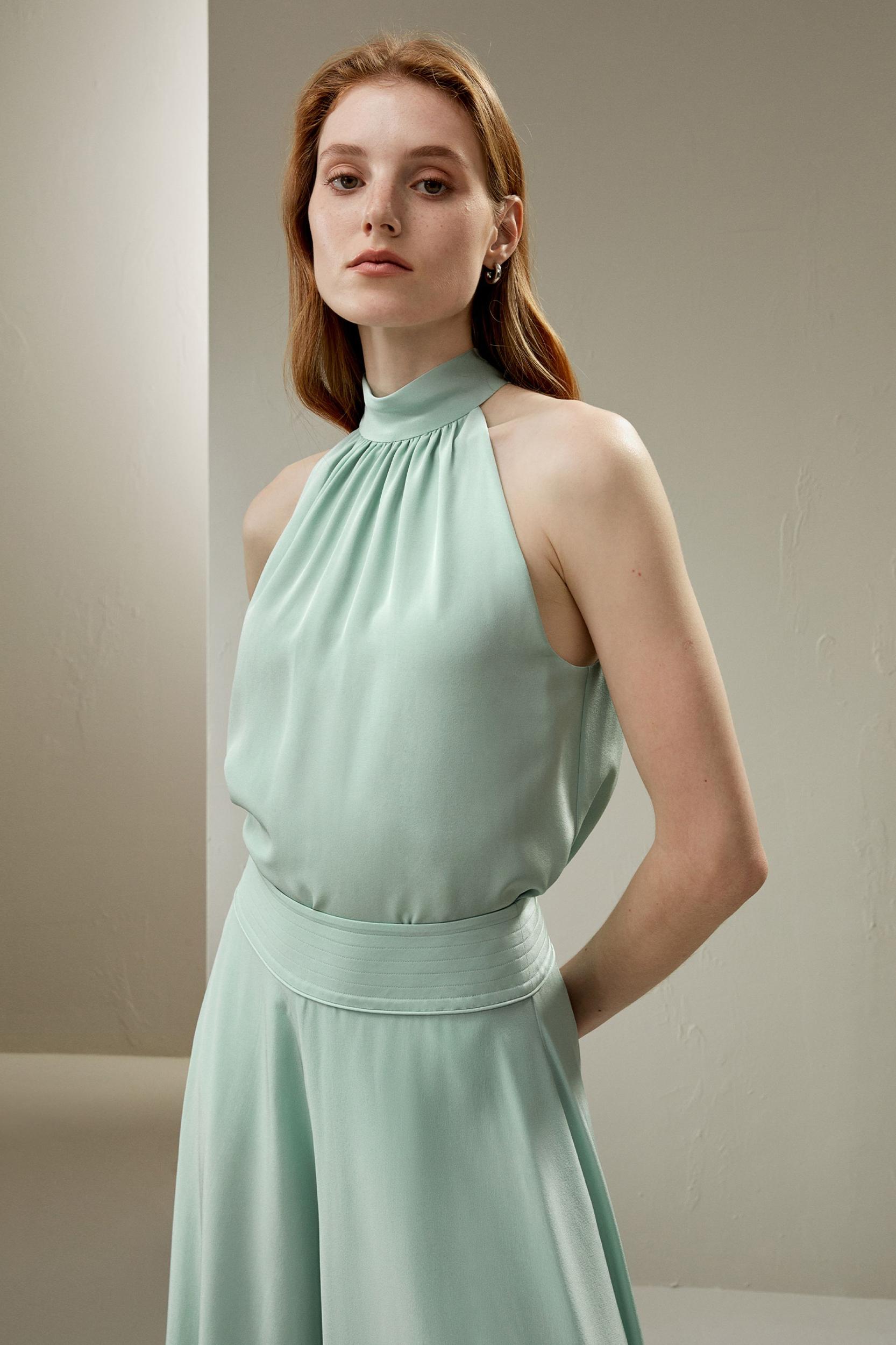 LILYSILK Women's Silk Cr¨ºpe de Chine Pleated Halter Top in Mint Green, Size 4 Product Image