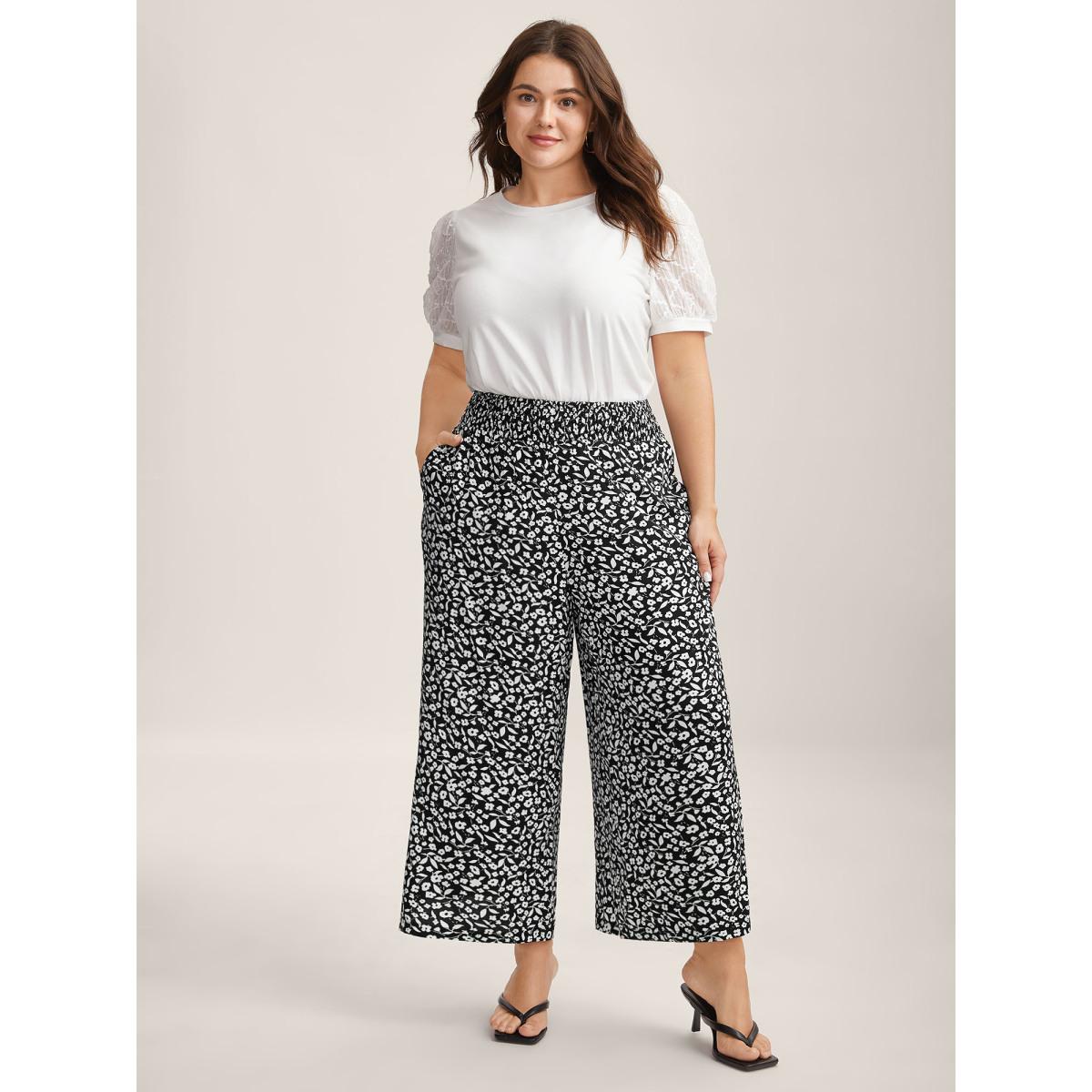 Plus Size Ditsy Floral Print Wide-Leg Pants Women BlackFlower Elegant Wide Leg Mid Rise Everyday-Elegant Pants BloomChic 12/L Product Image