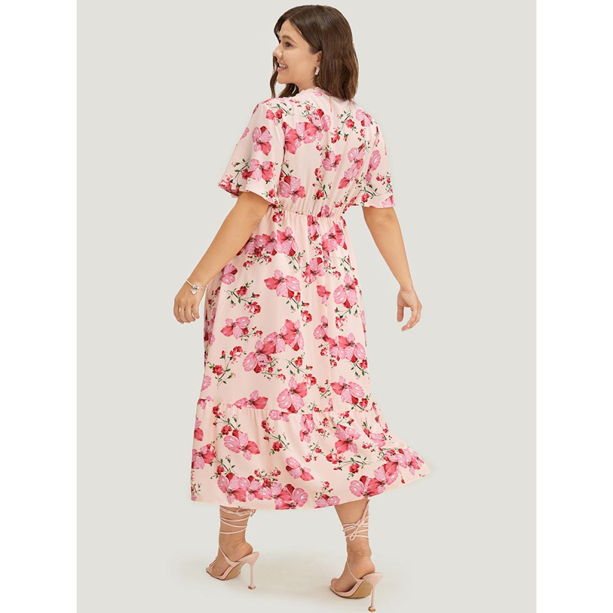 Plus Size Floral Print Lace Pocket Ruffle Hem Empire Waist Dress Pink Women Elegant Pocket V-neck Short sleeve Curvy Midi Dress BloomChic 14-16/1X Product Image