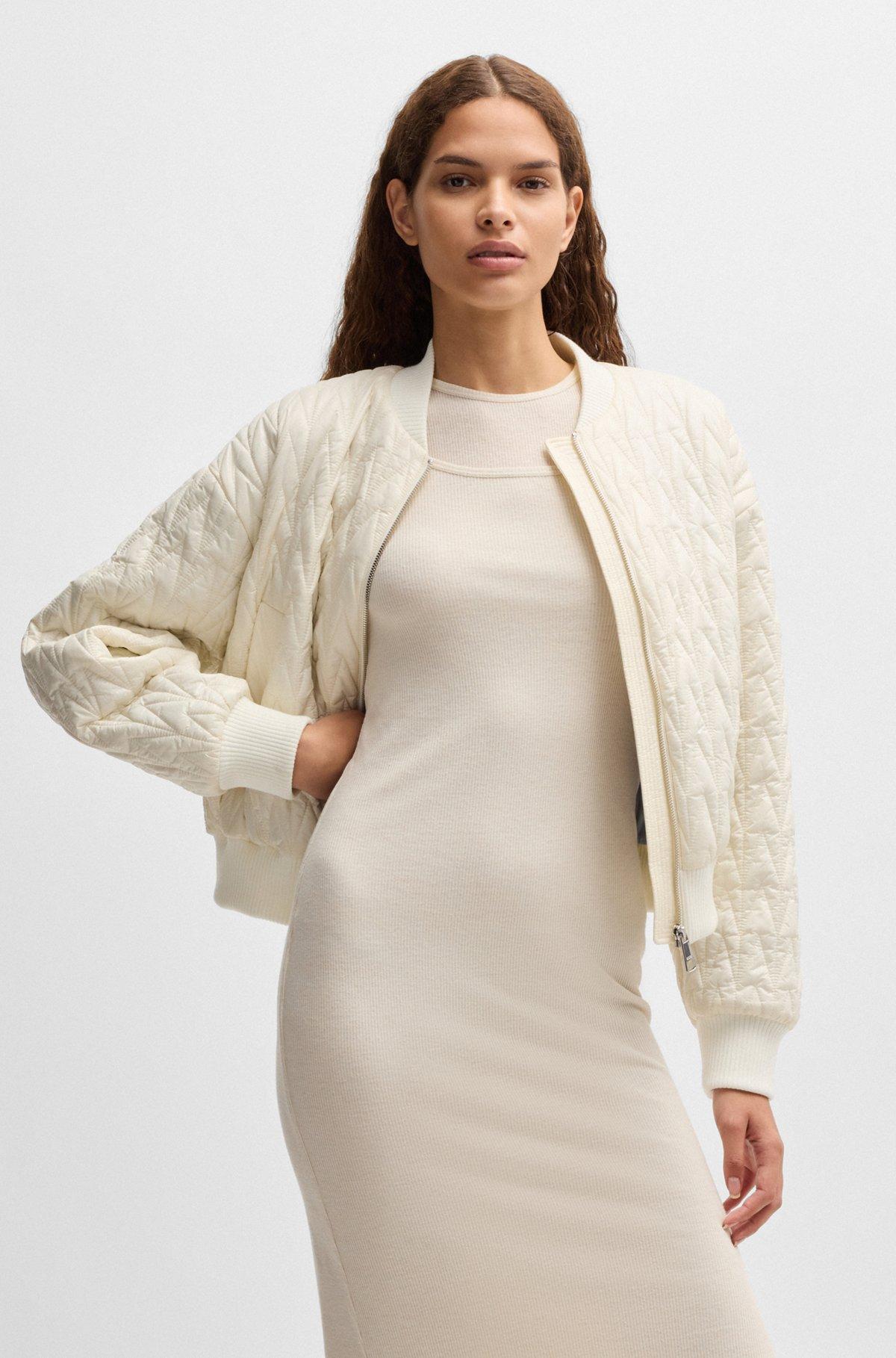 Water-repellent bomber jacket with patterned quilting Product Image