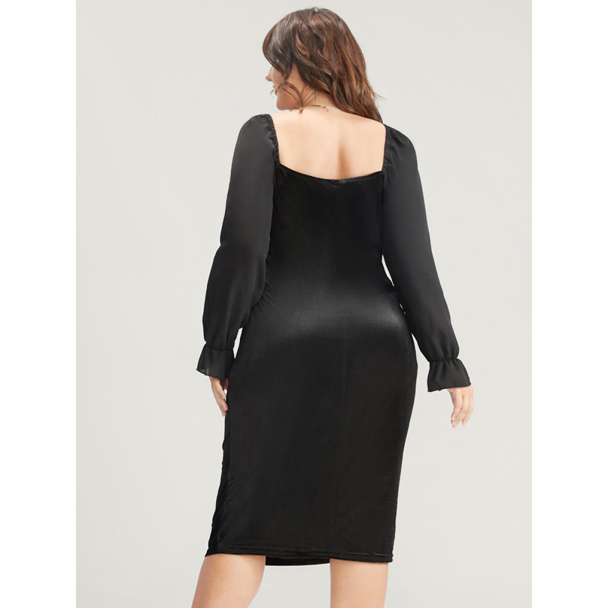 Plus Size Solid Lantern Sleeve Ruched Velvet Knee Dress Black Women Party Gathered V-neck Long Sleeve Curvy Knee Dress BloomChic 26/4X Product Image