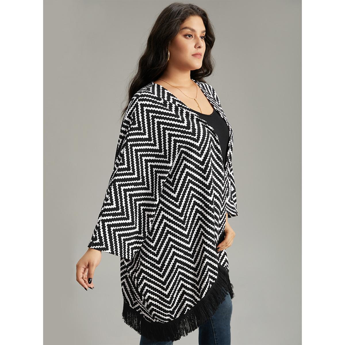 Plus Size Halloween Geometric Tassel Trim Dolman Sleeve Kimono Women Black Casual Tassels Loose Dailywear Kimonos BloomChic 14-16/1X Product Image