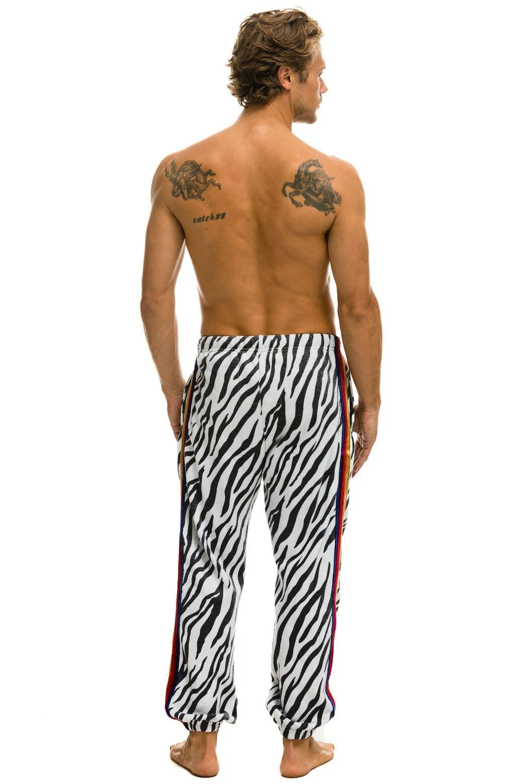 CLASSIC SWEATPANTS - ZEBRA Male Product Image