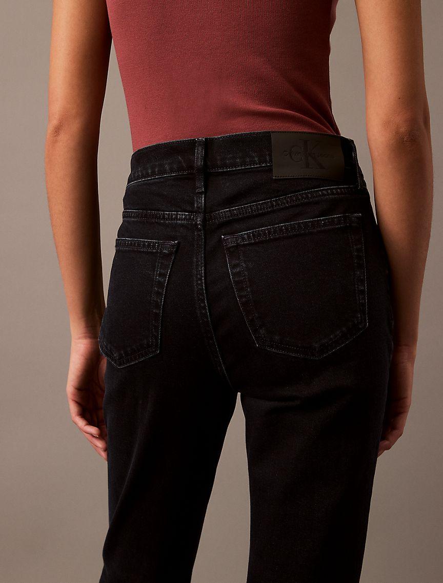 Mid Rise Flared Fit Jeans Product Image