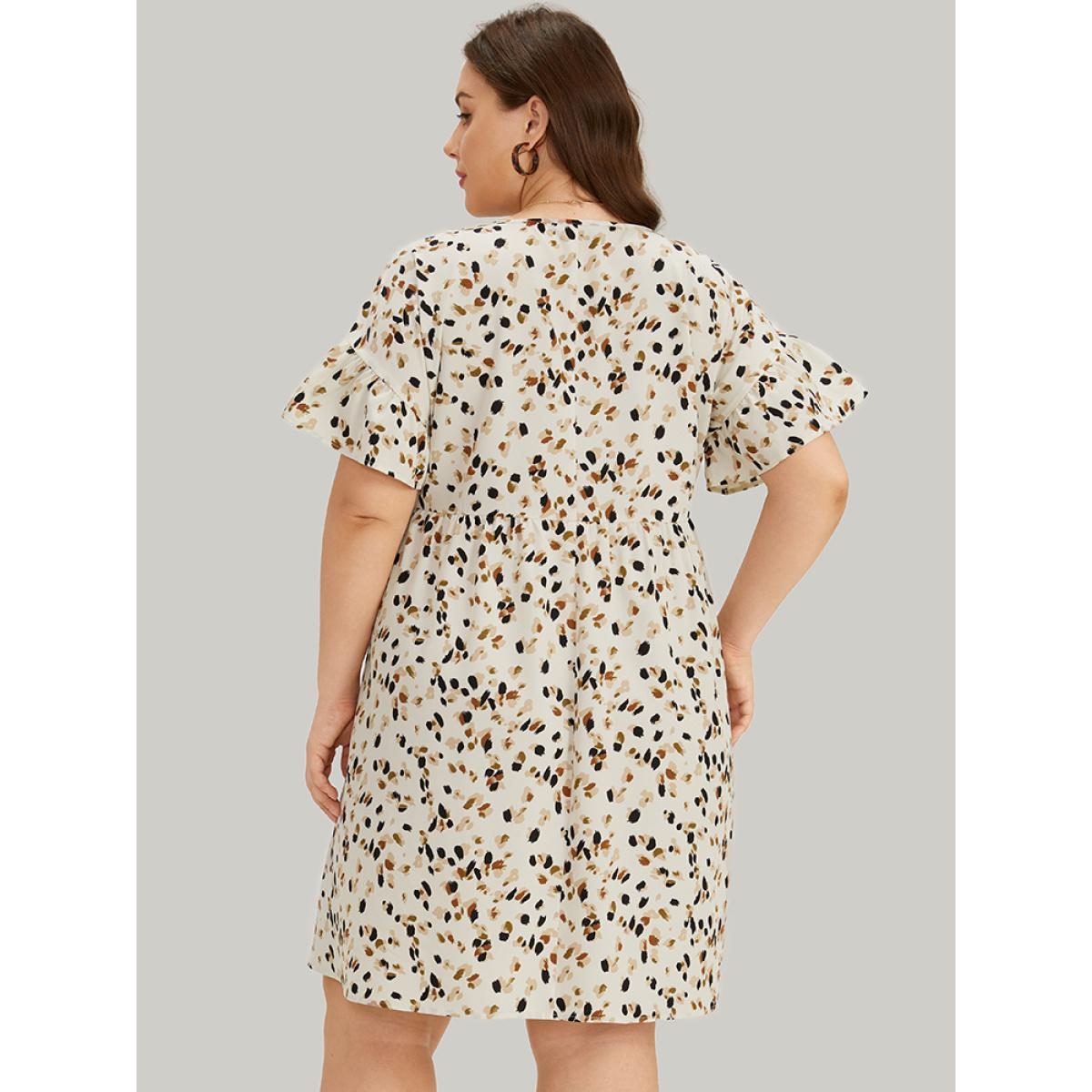 Plus Size Allover Print Pocket V Neck Ruffle Sleeve Dress Leopard Women Elegant Ruffles V-neck Short sleeve Curvy Knee Dress BloomChic 28/5X Product Image
