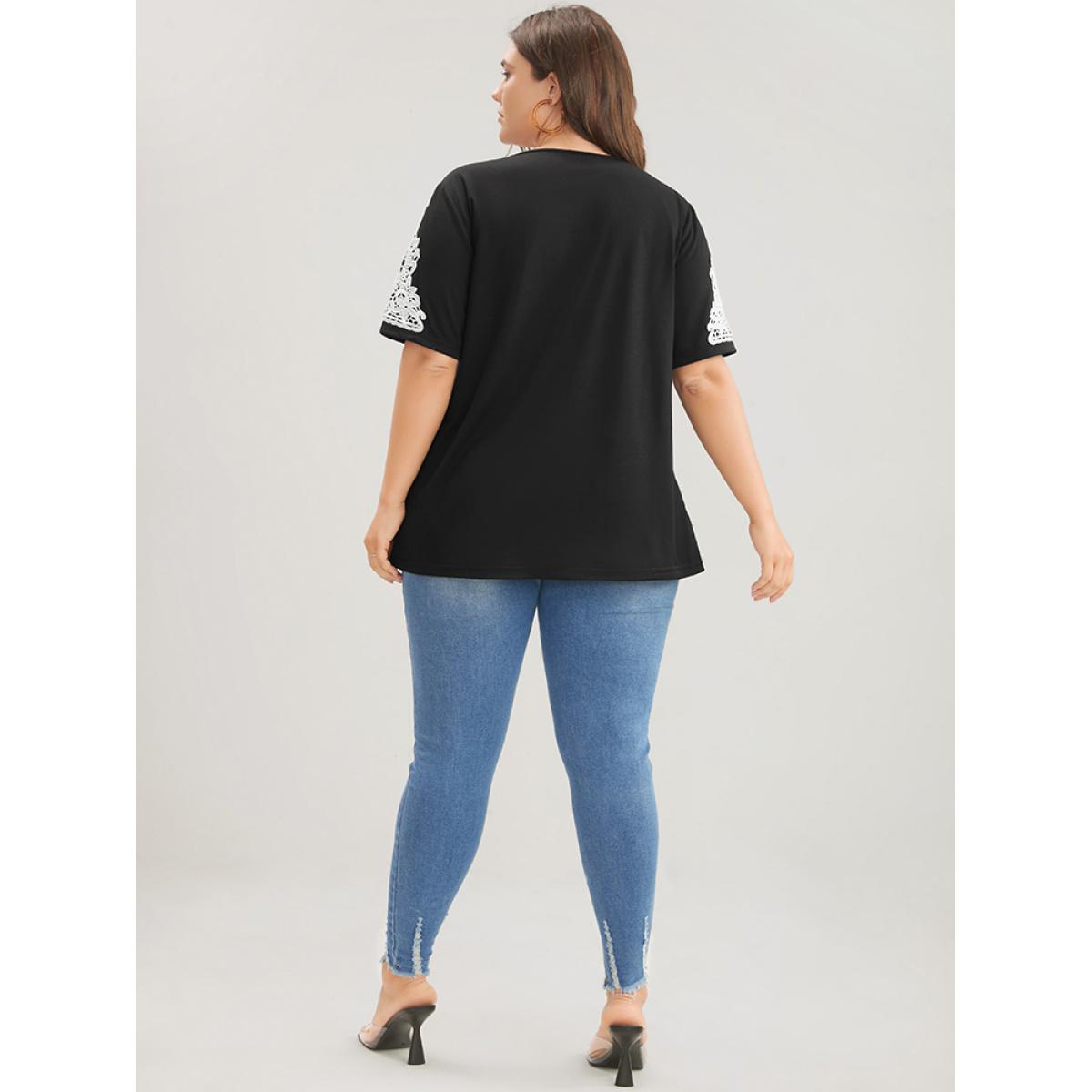 Plus Size Plain Contrast Lace V Neck T-shirt Black Women Elegant Lace Plain V-neck Dailywear T-shirts BloomChic 30/6X Product Image