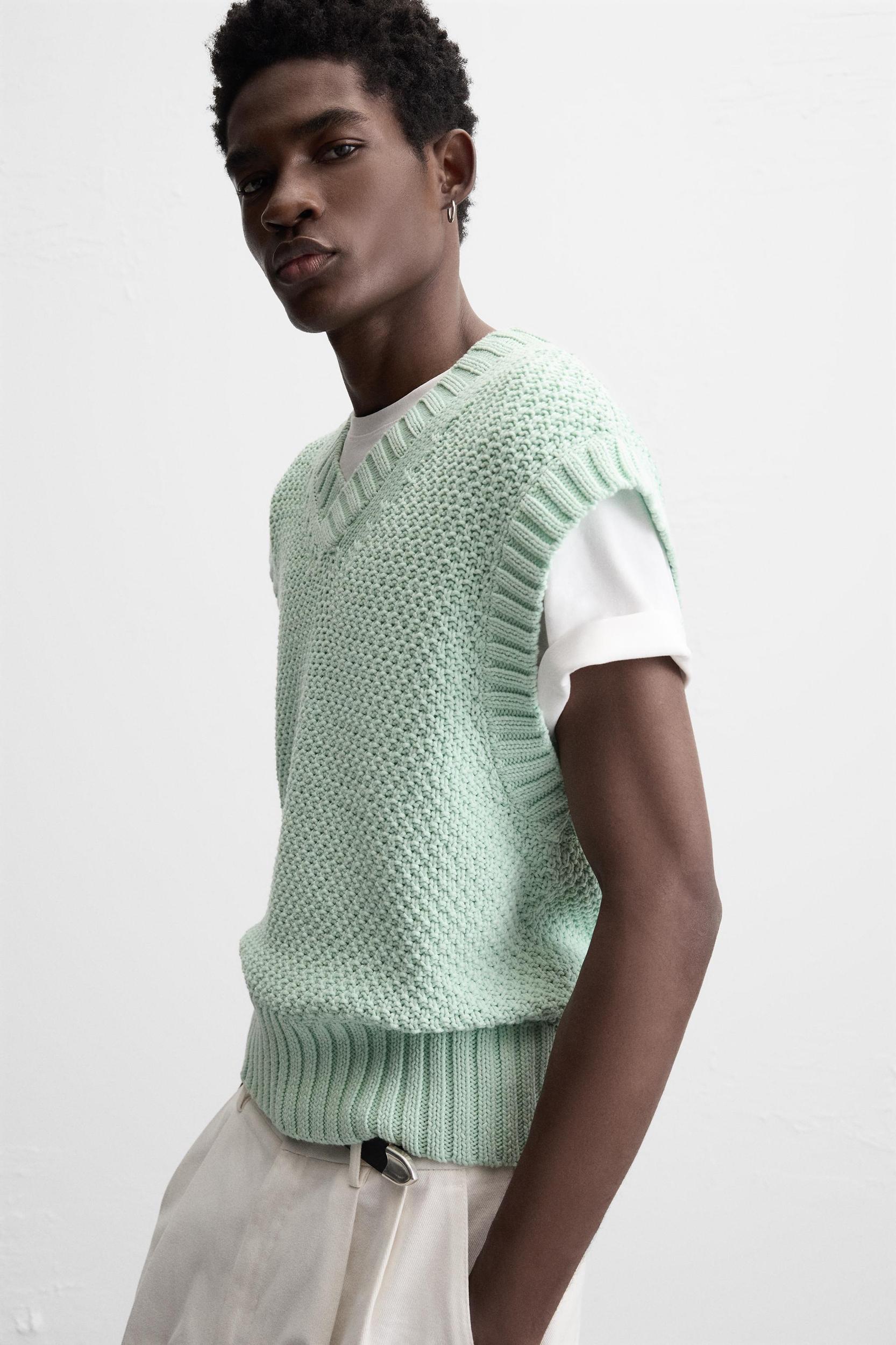 TEXTURED KNIT CARDIGAN Product Image