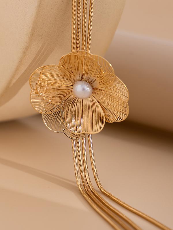 Flower Shape Tasseled Necklaces Accessories Product Image