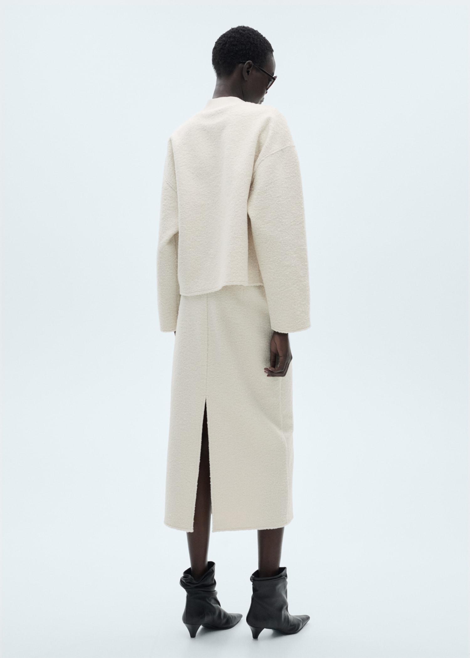 Bouclé midi-skirt - Women | MANGO USA Product Image