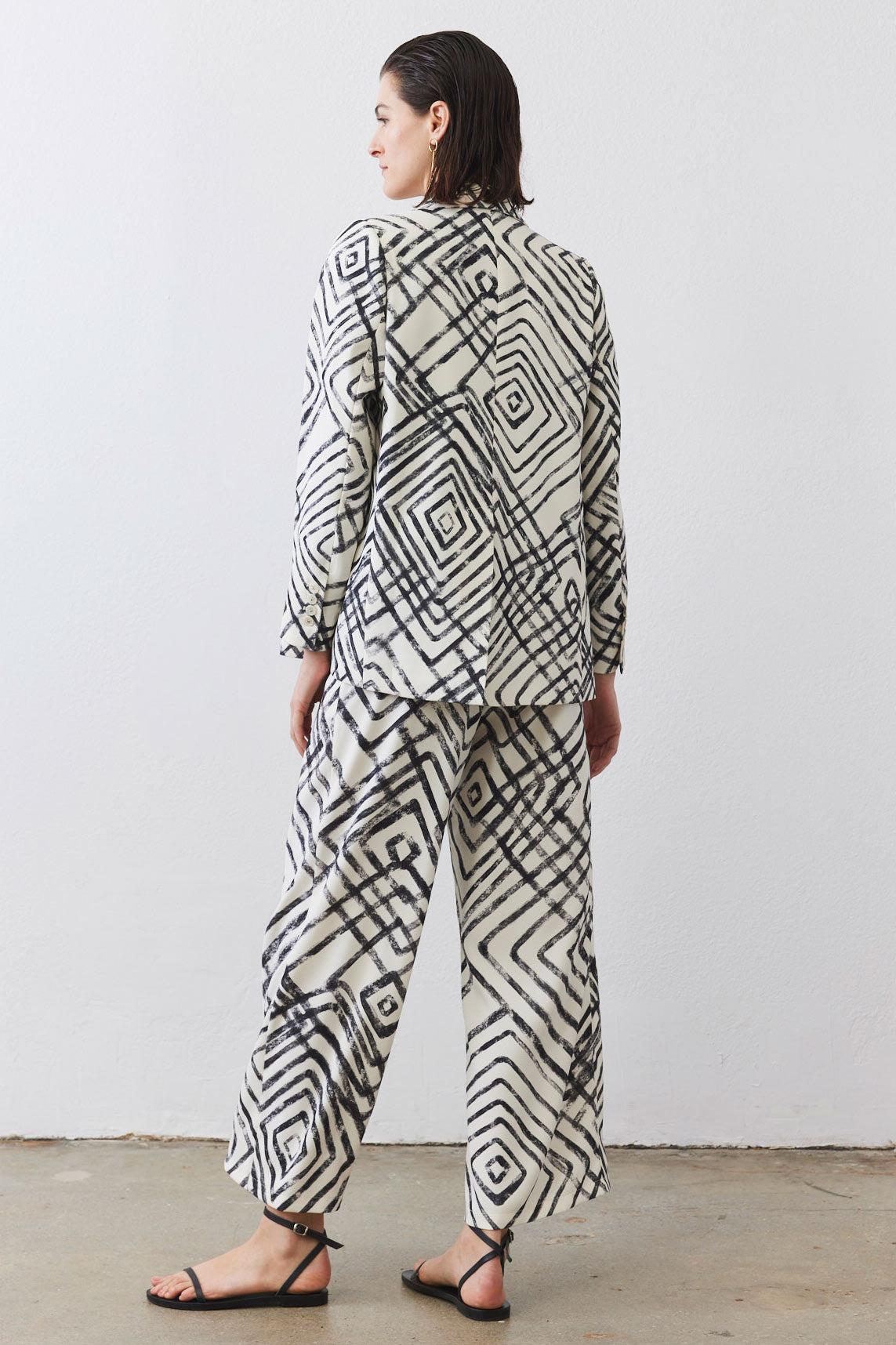 The Classic Blazer That Upgrades You Product Image