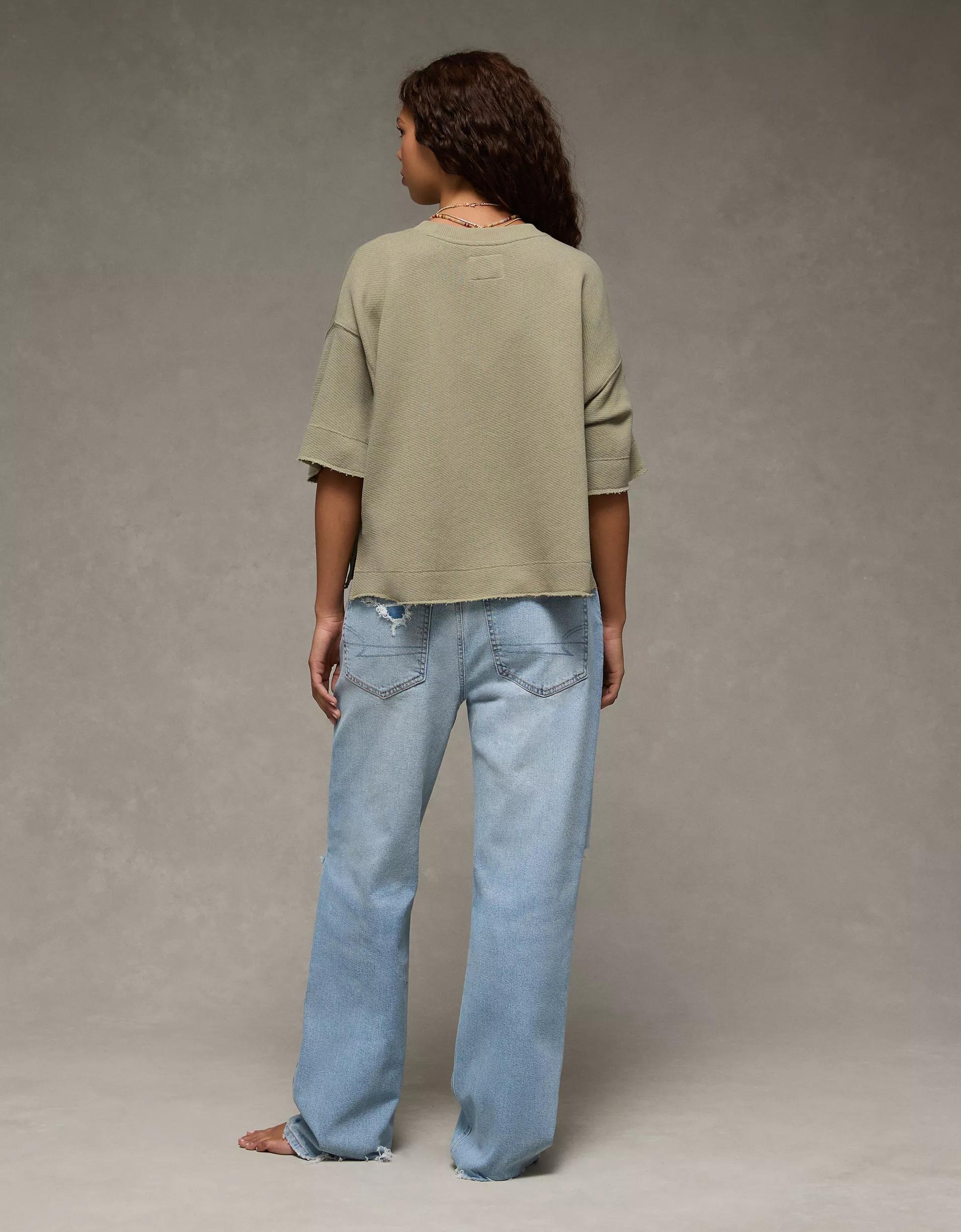 AE Saltwash Short-Sleeve Sweatshirt Product Image