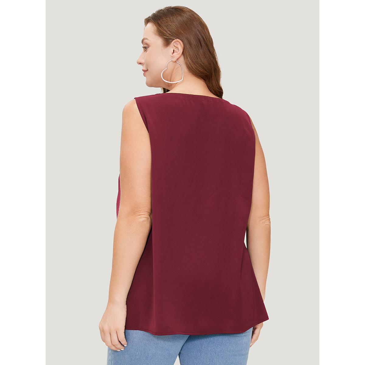 Plus Size Solid Half Zipper Flap Detail Tank Top Women Burgundy Casual Zipper V-neck Dailywear Tank Tops Camis BloomChic 22-24/3X Product Image