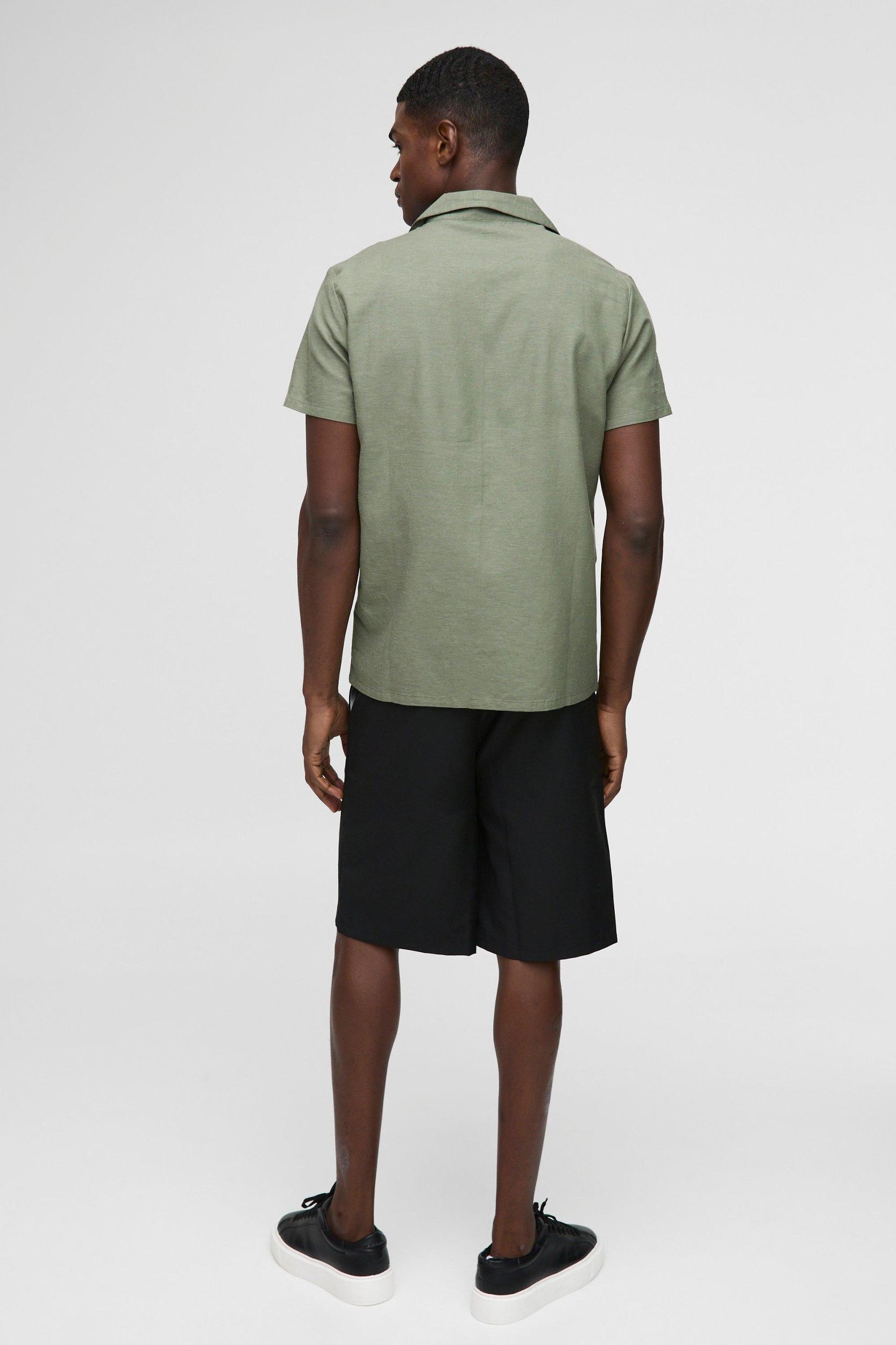 Regular Fit Revere Linen Blend Short Sleeve Shirt | boohooMAN USA Product Image