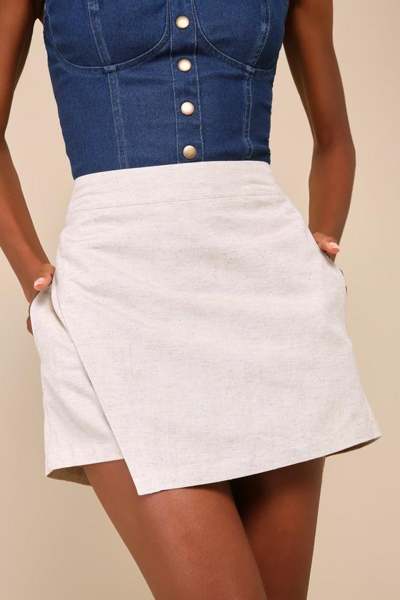 Breeziest Beauty Beige Linen High-Rise Skort Product Image