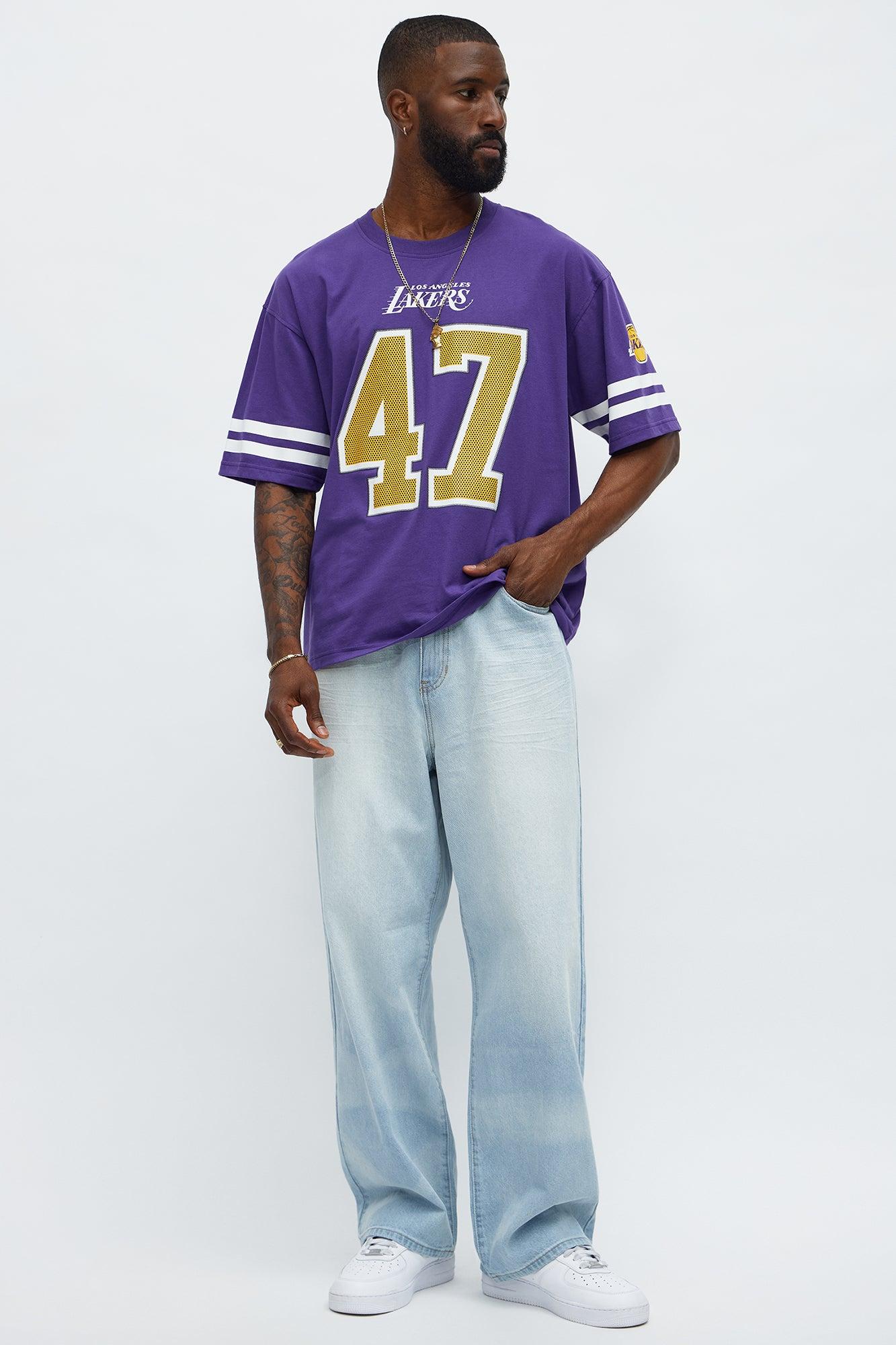 Lakers Boxy Number Tee - Purple Male Product Image